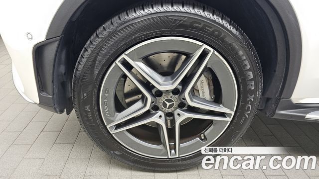 Mercedes-Benz GLC-Class (X253) GLC300e 4MATIC Coupe 2020 — фото 5
