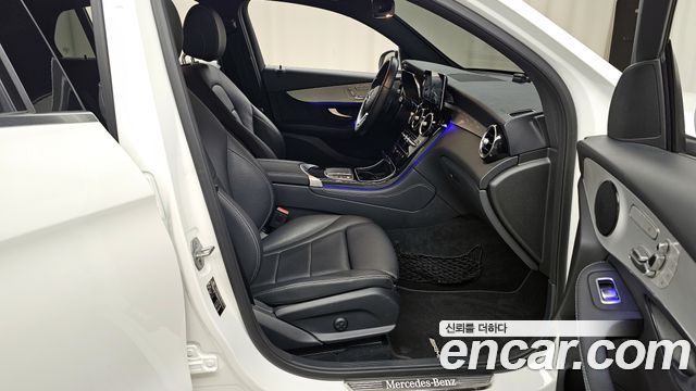 Mercedes-Benz GLC-Class (X253) GLC300e 4MATIC Coupe 2020 — фото 11
