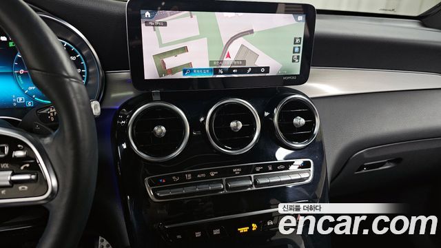 Mercedes-Benz GLC-Class (X253) GLC300e 4MATIC Coupe 2020 — фото 14