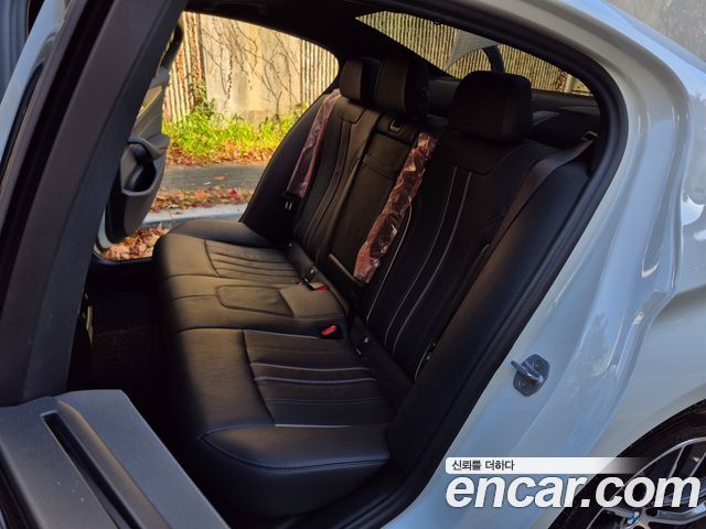 BMW 5 Series (G30) 520i M Sport 2022 — фото 20