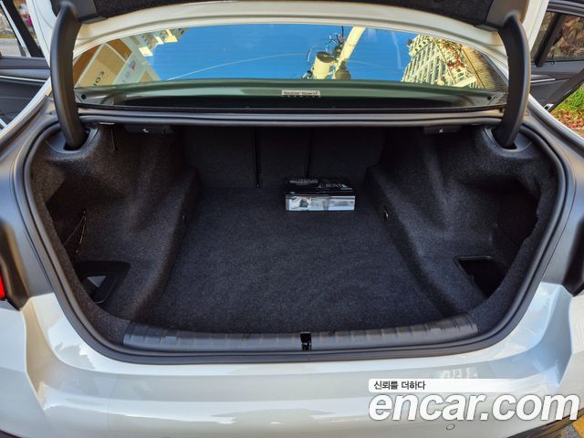 BMW 5 Series (G30) 520i M Sport 2022 — фото 22