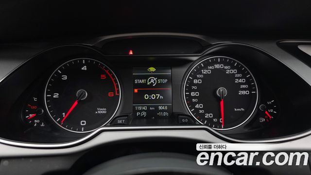 Audi A4 30 TDI B8 2016 — фото 8