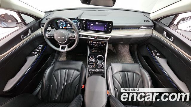 Kia K5 Hybrid (III) Signature 2023 — фото 7