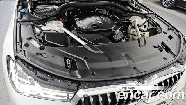 BMW 6 Series GT (G32) 620d xDrive M Sport 2023 — фото 6