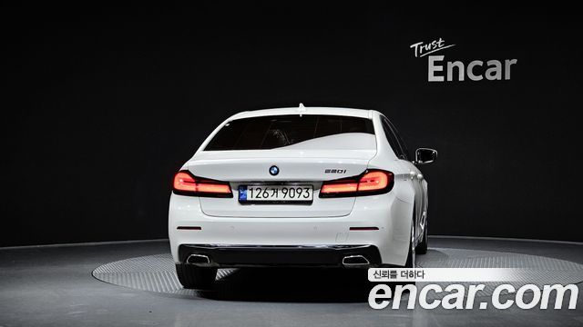 BMW 5 Series (G30) 520i Luxury 2021 — фото 4