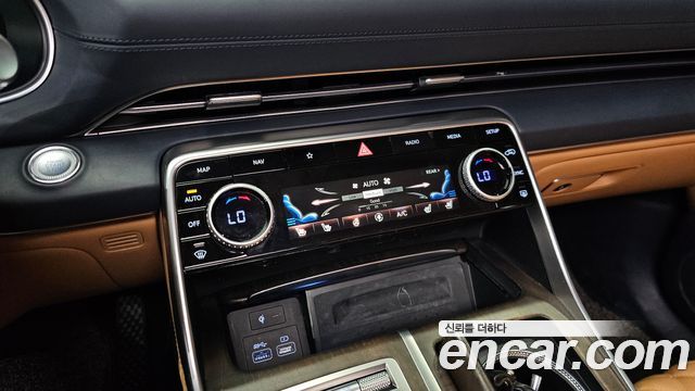 Genesis GV80 2.5T Gasoline AWD 2022 — фото 18