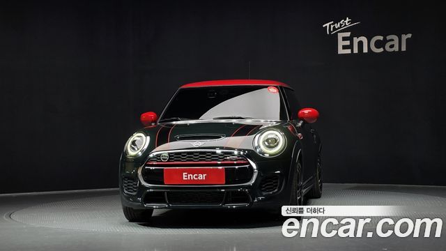 MINI Cooper S JCW 3rd Generation 2020 — фото 3