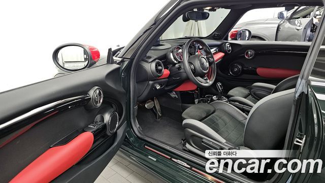 MINI Cooper S JCW 3rd Generation 2020 — фото 10