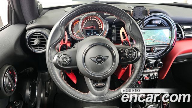 MINI Cooper S JCW 3rd Generation 2020 — фото 13