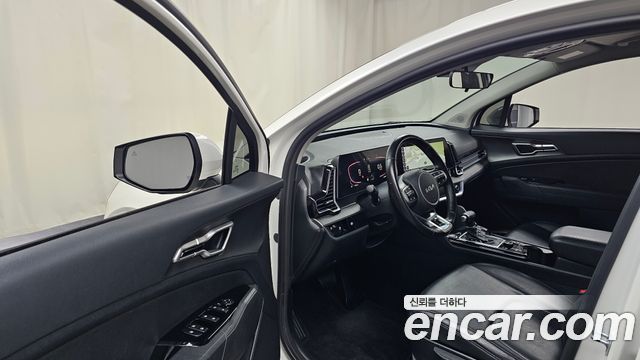 Kia Sportage (V) Gasoline 1.6 Turbo 2WD Trendy 2022 — фото 10