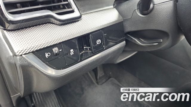Kia Sportage (V) Gasoline 1.6 Turbo 2WD Trendy 2022 — фото 14