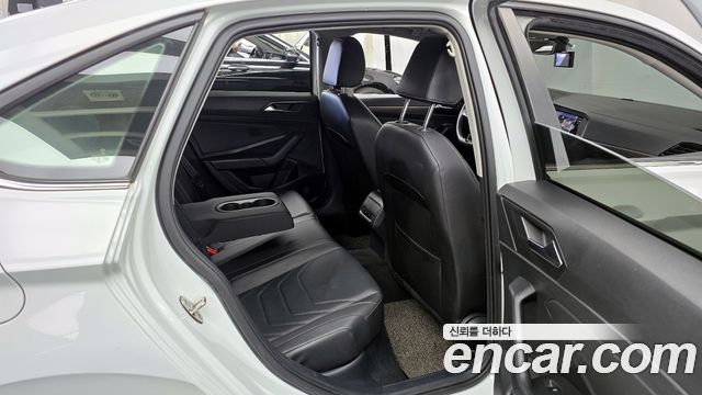 Volkswagen Jetta (VII) 1.4 TSI Prestige 2020 — фото 12