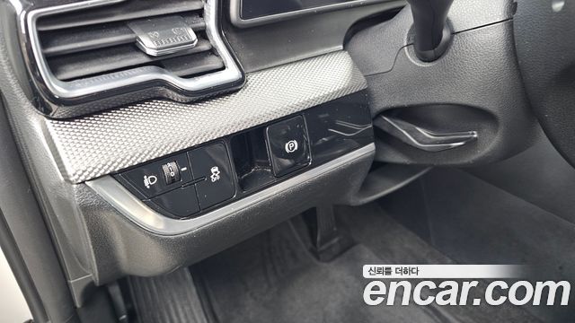 Kia Sportage (V) Gasoline 1.6 Turbo 2WD Trendy 2022 — фото 14