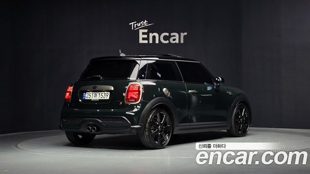 MINI Cooper S 3Door Resolute Edition 3rd Gen 2023 — фото 2