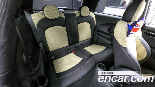 MINI Cooper S 3Door Resolute Edition 3rd Gen 2023 — фото 12