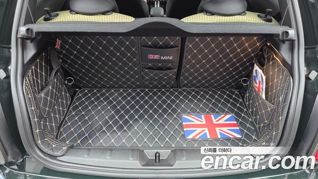 MINI Cooper S 3Door Resolute Edition 3rd Gen 2023 — фото 20