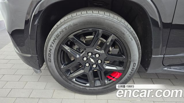 Chevrolet Traverse 3.6 AWD Redline 2021 — фото 5