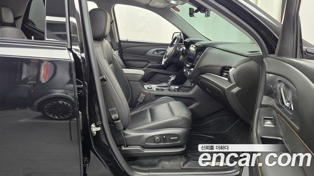 Chevrolet Traverse 3.6 AWD Redline 2021 — фото 11
