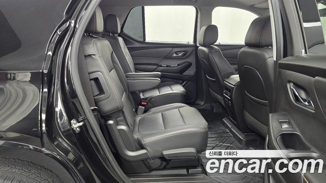 Chevrolet Traverse 3.6 AWD Redline 2021 — фото 12