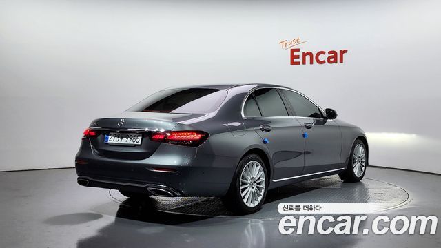 Mercedes-Benz E-Class (W213) E250 Exclusive 2022 — фото 2