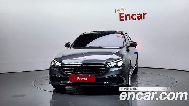 Mercedes-Benz E-Class (W213) E250 Exclusive 2022 — фото 3