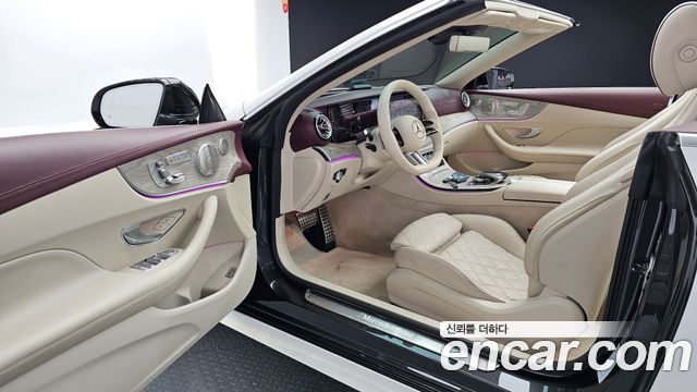 Mercedes-Benz E-Class (W213) E450 4MATIC Cabriolet 2021 — фото 11