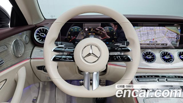 Mercedes-Benz E-Class (W213) E450 4MATIC Cabriolet 2021 — фото 12