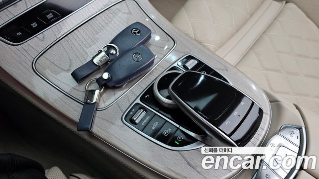 Mercedes-Benz E-Class (W213) E450 4MATIC Cabriolet 2021 — фото 18
