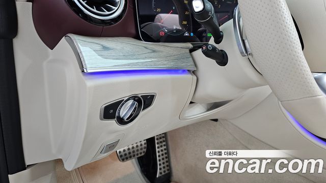 Mercedes-Benz E-Class (W213) E450 4MATIC Cabriolet 2021 — фото 27