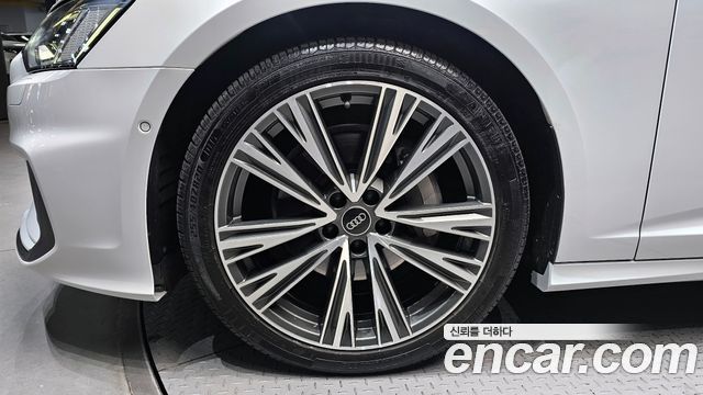 Audi A6 (C8) 45 TDI Quattro Premium 2022 — фото 5