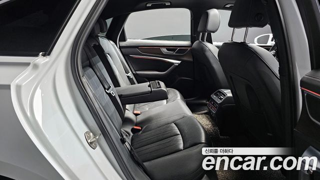 Audi A6 (C8) 45 TDI Quattro Premium 2022 — фото 13
