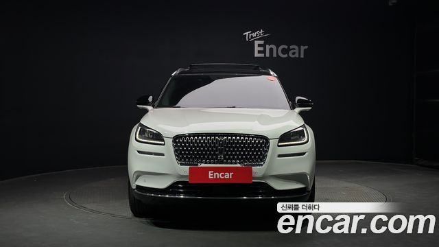 Lincoln Corsair 2.0 Reserve AWD 2022 — фото 3