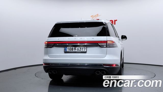 Lincoln Aviator (II) 3.0 Reserve  AWD 2020 — фото 4