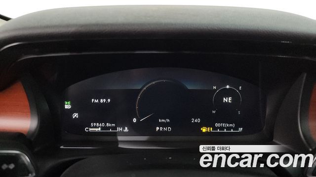 Lincoln Aviator (II) 3.0 Reserve  AWD 2020 — фото 8