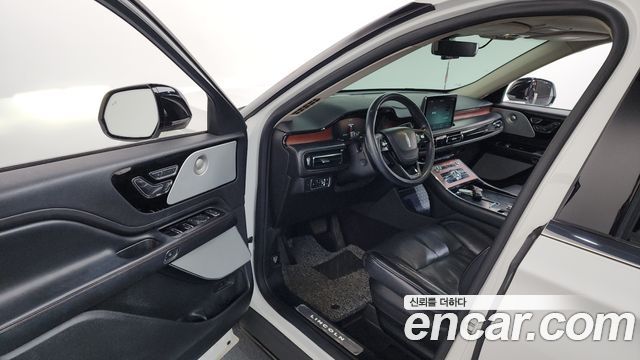 Lincoln Aviator (II) 3.0 Reserve  AWD 2020 — фото 10