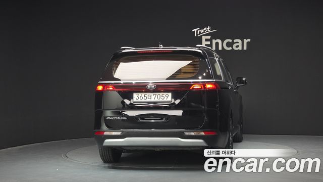 Kia Carnival (IV) Diesel 9-Seater Prestige 2021 — фото 4