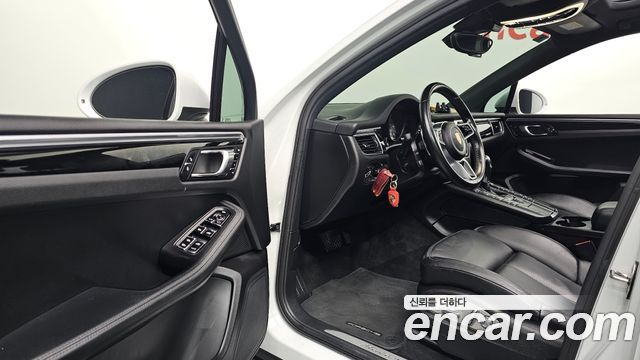 Porsche Macan 3.0 S Diesel 95B 2017 — фото 11
