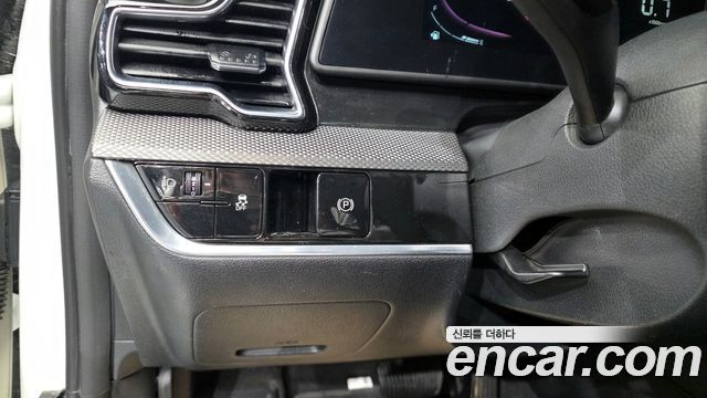 Kia Sportage (V) Gasoline 1.6 Turbo 2WD Trendy 2022 — фото 15