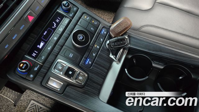 Hyundai Palisade Diesel 2.2 2WD Prestige 2022 — фото 9