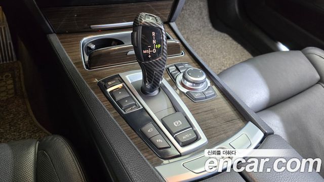 BMW 7 Series (F01) 730Ld 2013 — фото 9