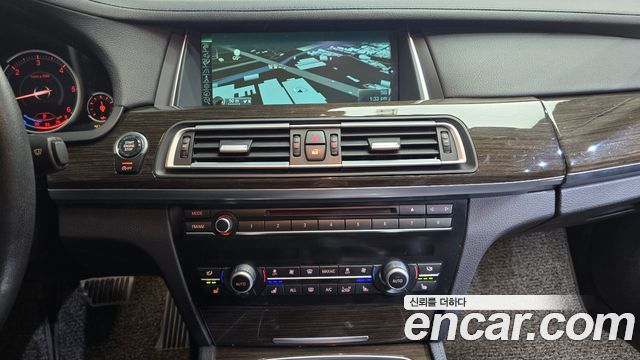 BMW 7 Series (F01) 730Ld 2013 — фото 15