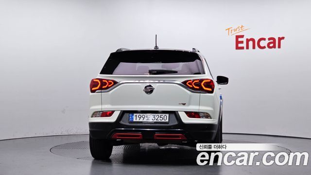 KG Mobility (SsangYong) Beautiful Korando Gasoline 1.5 2WD R-Plus 2022 — фото 4