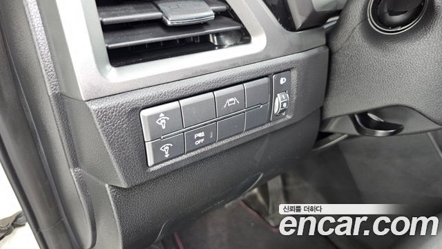 KG Mobility (SsangYong) Beautiful Korando Gasoline 1.5 2WD R-Plus 2022 — фото 16