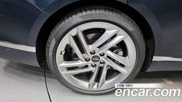 Genesis G80 (RG3) Gasoline 2.5 Turbo AWD 2025 — фото 5