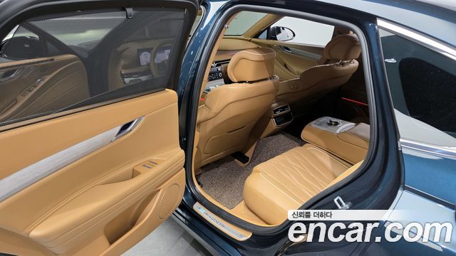 Genesis G80 (RG3) Gasoline 2.5 Turbo AWD 2025 — фото 11