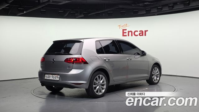 Volkswagen Golf (VII) 1.6 TDI 2015 — фото 2
