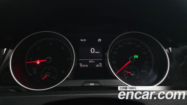 Volkswagen Golf (VII) 1.6 TDI 2015 — фото 8