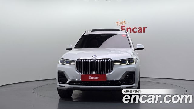 BMW X7 (G07) xDrive 40i Design Pure Excellence 6-Seater 2022 — фото 3