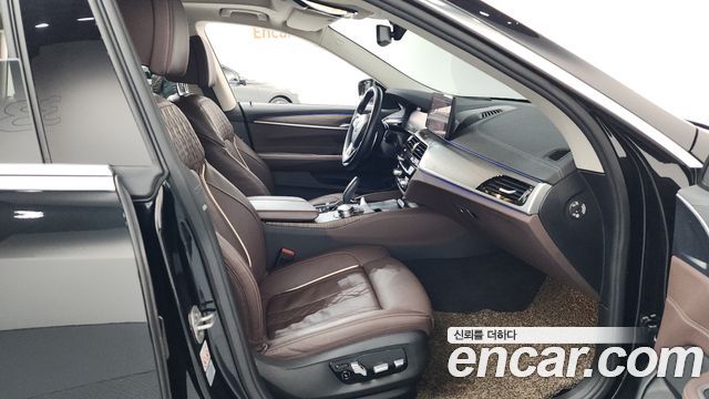 BMW 6 Series GT (G32) 620d Luxury 2023 — фото 15