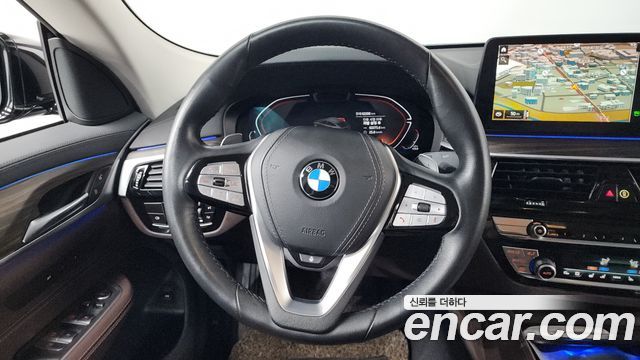 BMW 6 Series GT (G32) 620d Luxury 2023 — фото 17